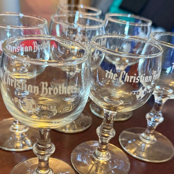 Other - The Christian Brothers Wine Glass Set of 7
